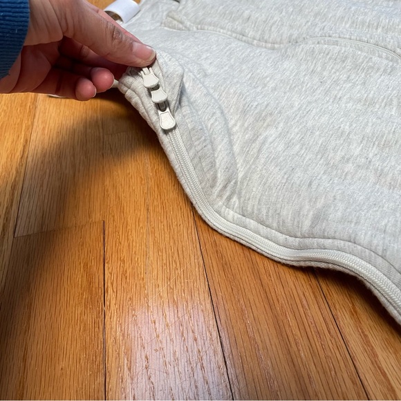 Gunamuna gunapod grey bamboo three way zip 2.6 tog sleep bag size 9-18 months - Picture 3 of 12